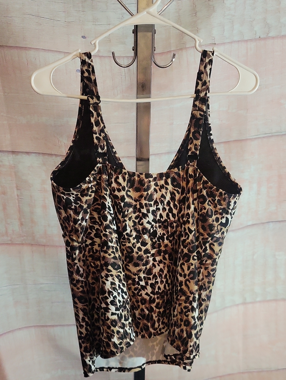 Lascana Leopard Print Tankini Top - Picture 4 of 5